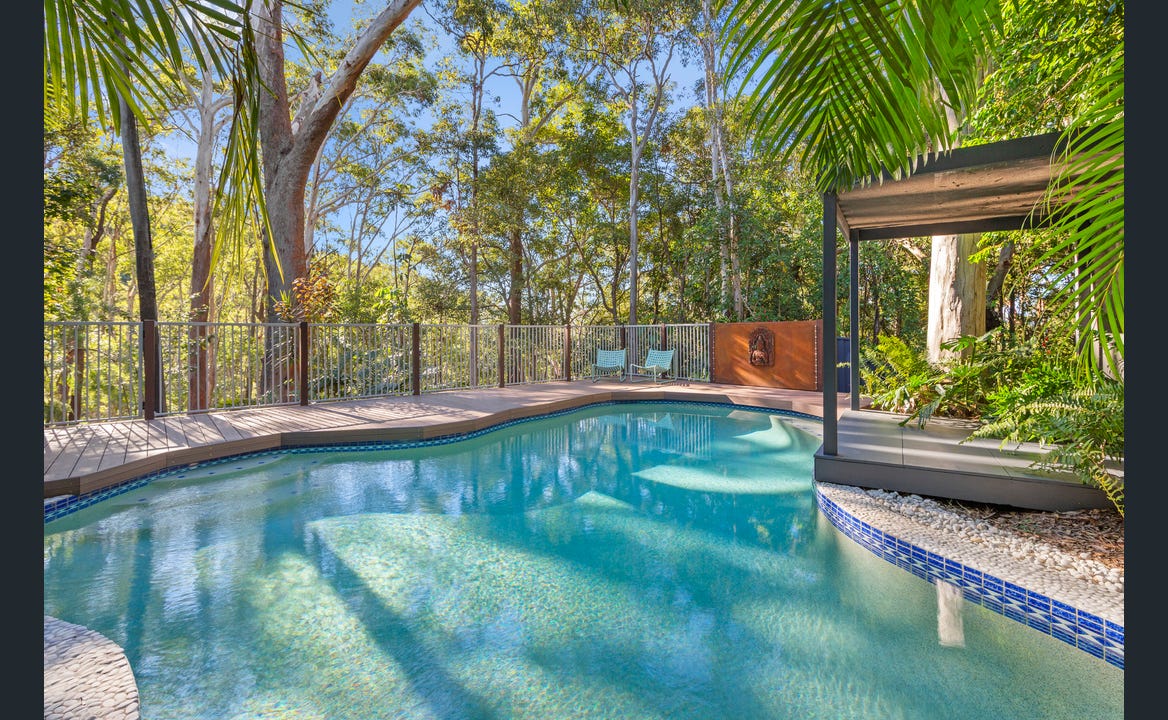 Listing photo — backyard pool